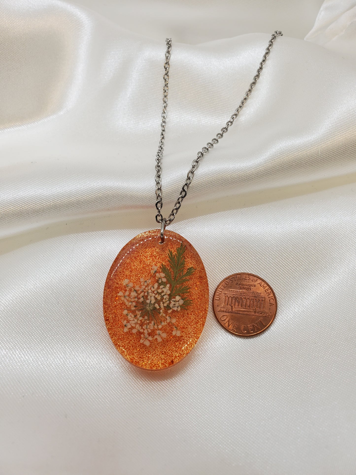 White Queen Anne's Lace Necklace in Epoxy Resin