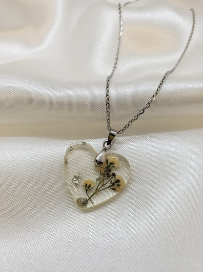 White Baby's Breath Necklace in Resin Epoxy