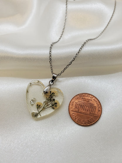 White Baby's Breath Necklace in Resin Epoxy